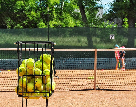 Большой теннис - играй и совершенствуйся!