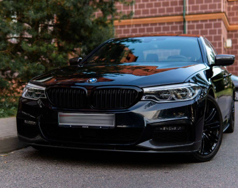 Аренда автомобиля премиум или бизнес-класса