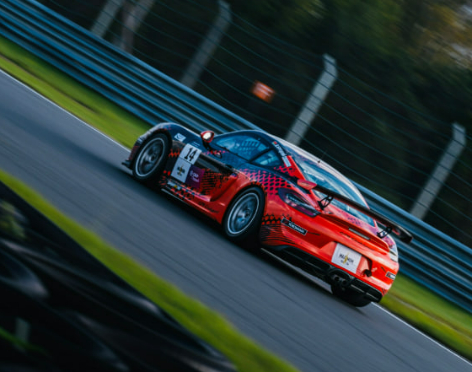 Индивидуальное обучение на гоночном треке