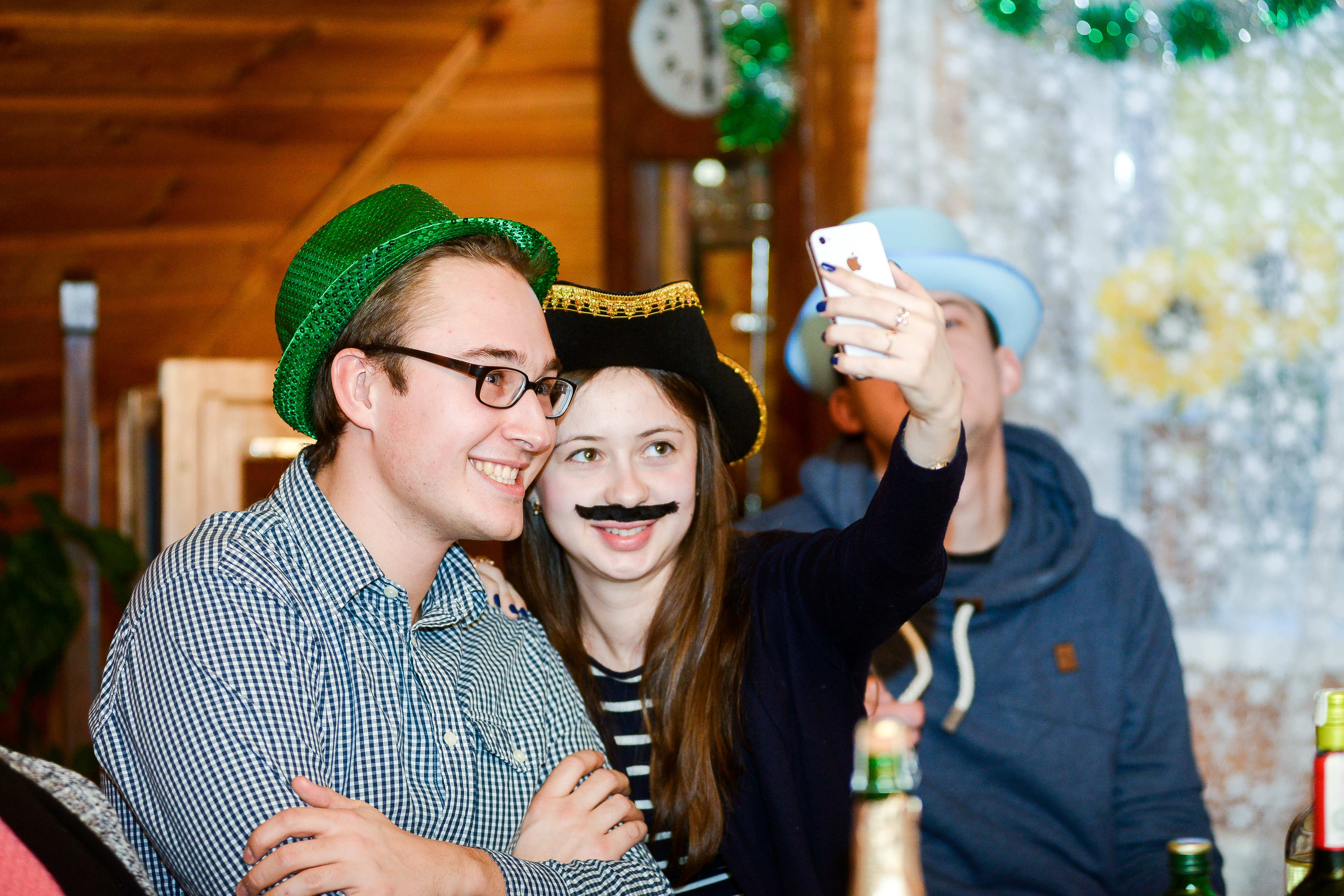 Выездной ролевой квест «Дело о похищении новогодних игрушек»