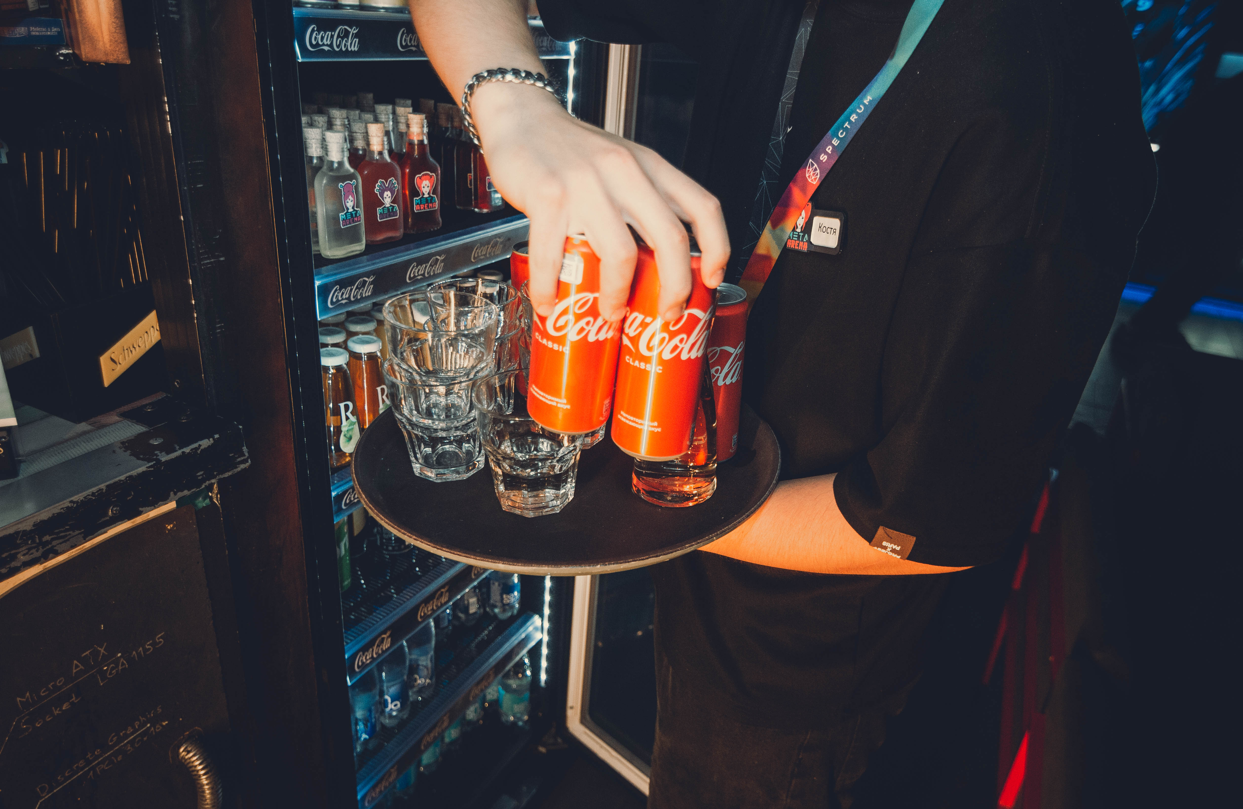 Девичник в кибервселенной Meta Arena