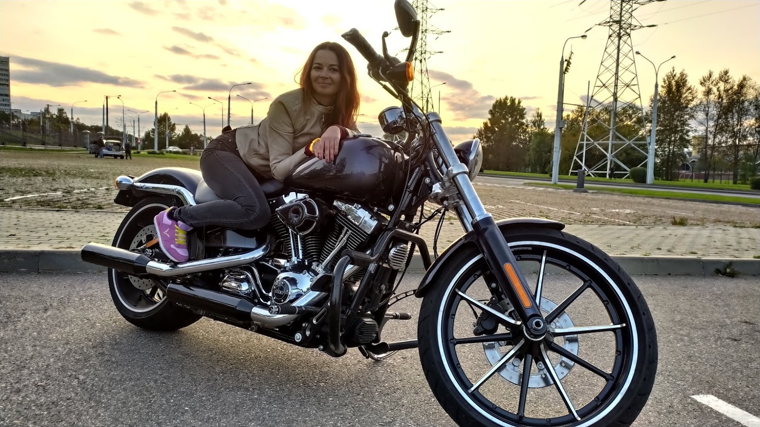 Катание на мотоцикле Harley-Davidson