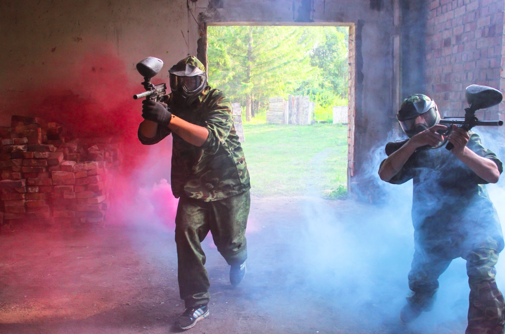 Игра в пейнтбол 